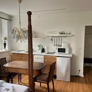 https://apartment-25-in-der-kunaustrasse.hamburg-hotels-de.com